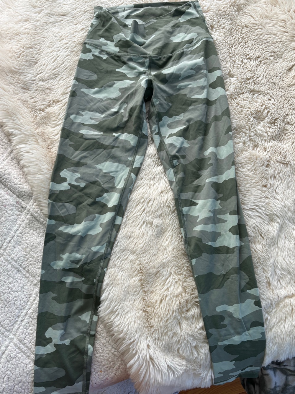 aerie Green Camo Performance Leggings